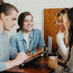 brooke-cagle-group-work-unsplash