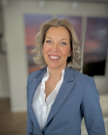 Portrett av smilende dame